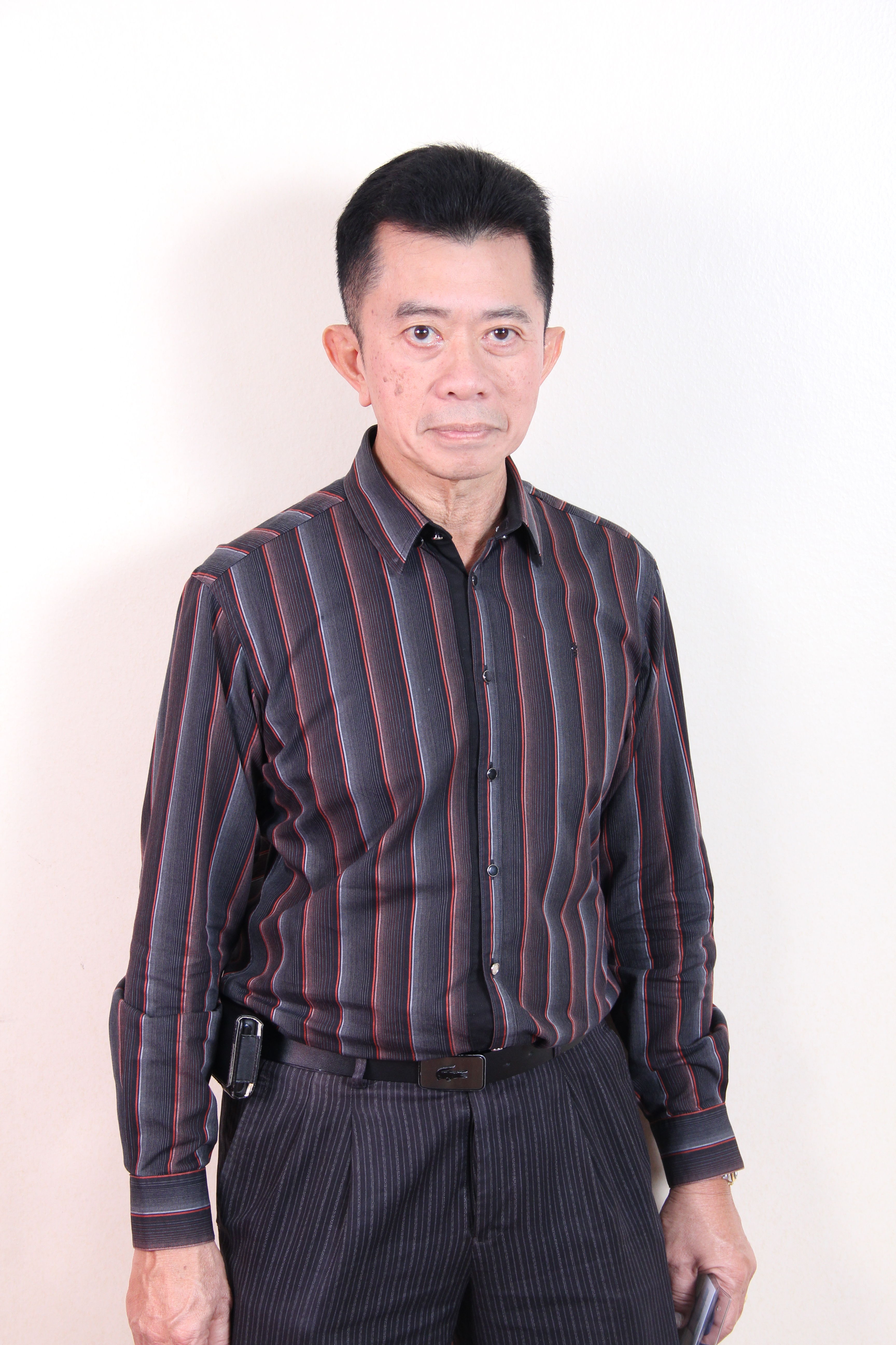 นพ. สุรศักดิ์ อักกโชติพันธ์ุ