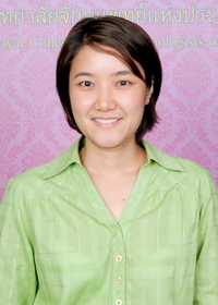 แพทย์หญิง ปาริชาต ติ่งนาพัน