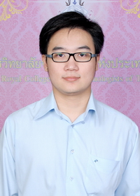 นายแพทย์ ภาณุวัฒน์ ศศิประภา