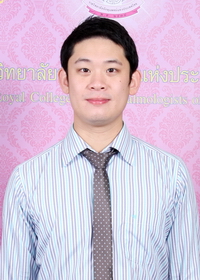 นายแพทย์ ลัทธพล ม้าลายทอง